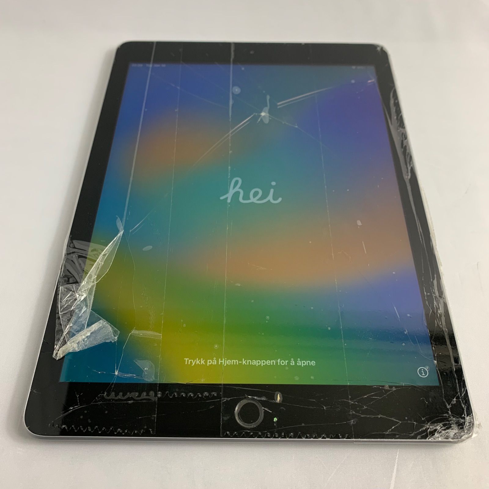 リアル iPad 第 6 世代Wi-Fi + Cellular 128GB 新品 ekkocameroun.com
