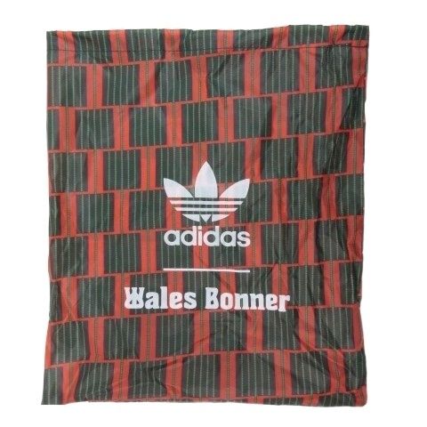 IE0580 コアブラック