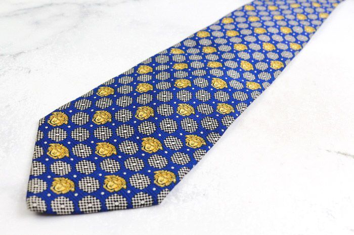 GIANNI VERSACE ヴェルサーチェ ネクタイ スクエア ダミエ 綺麗 VERSACE ヴェルサーチェ ネクタイ シルク100% イタリア製 緑色