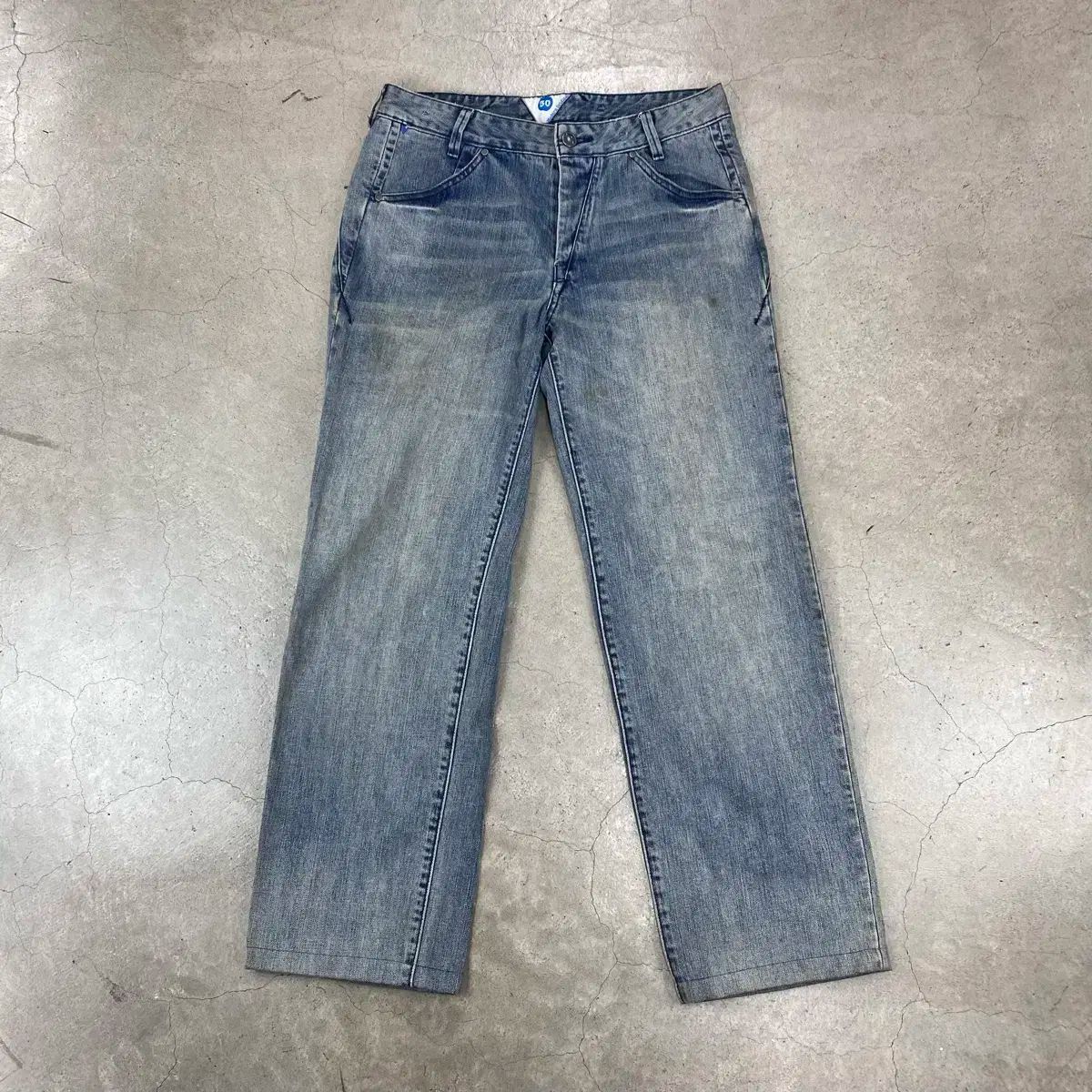 LEVI'S(リーバイス) モダン オリジナル デニム ジーンズ （ 31 ）