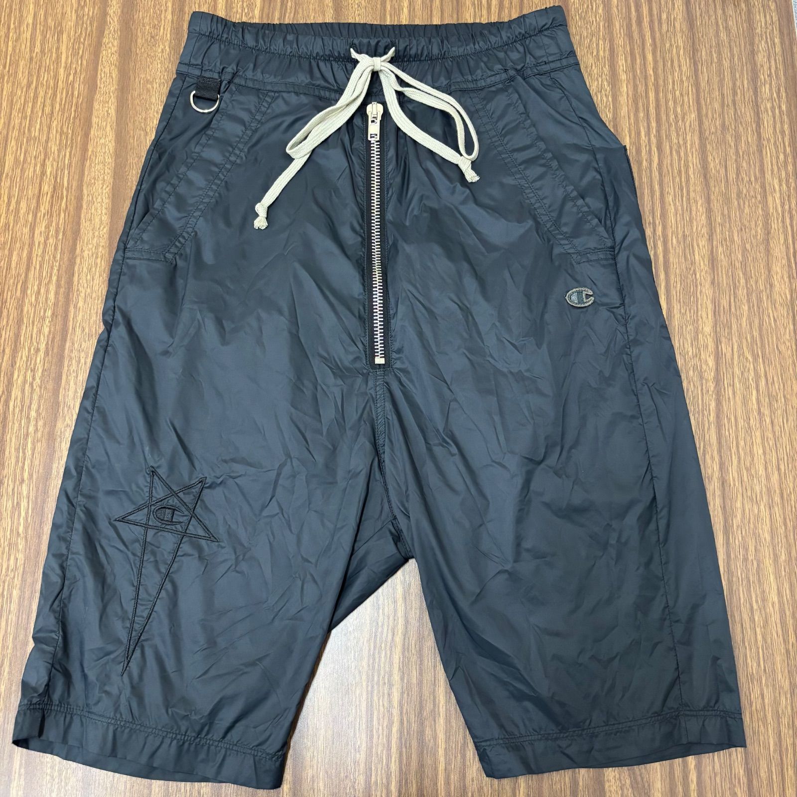 rick owens champion ハーフパンツ RICK OWENS (リックオウエンス) RICK OWENS×Champion ロゴアクセント