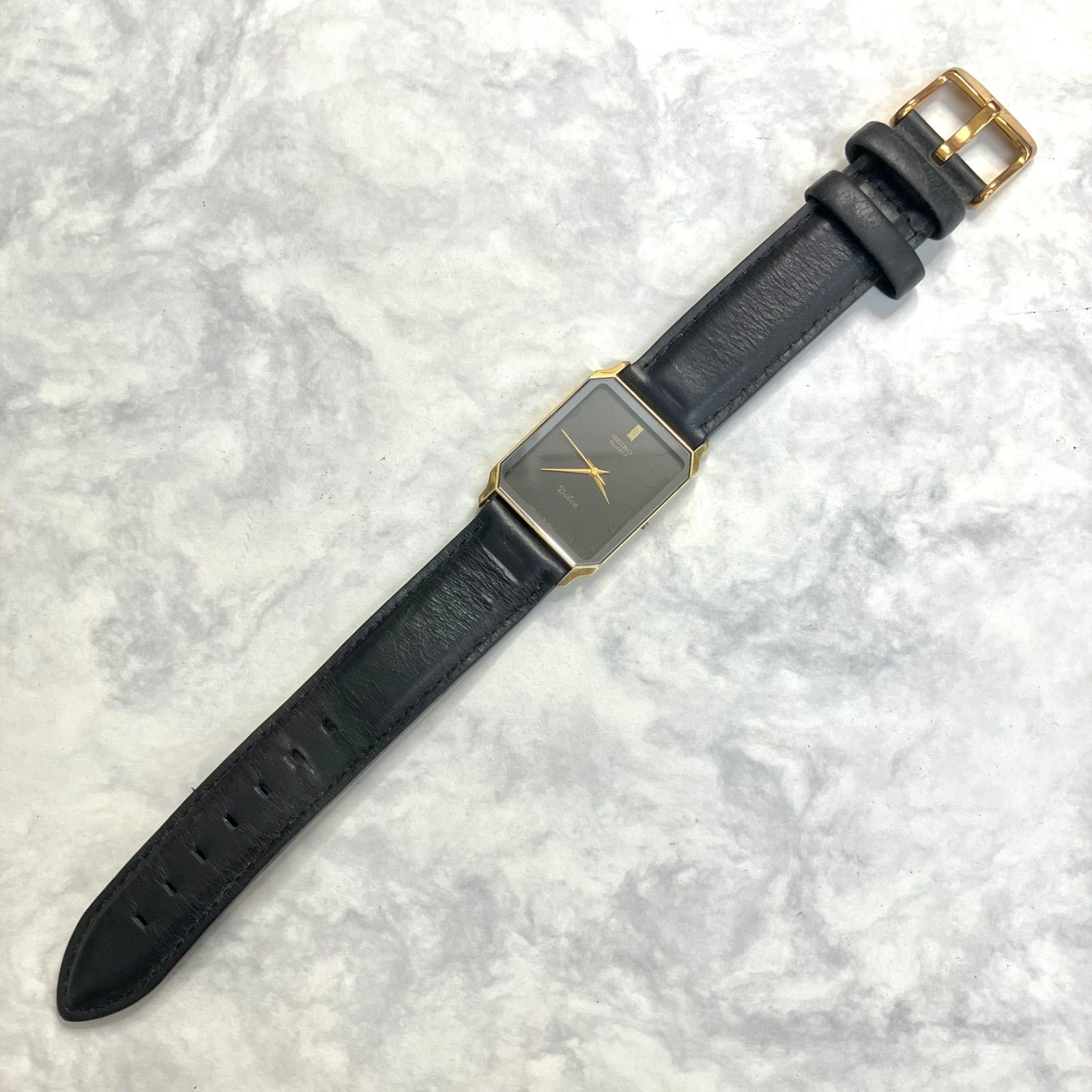 【稼働ジャンク品⭐️修理可能な方ぜひ】 SEIKO ドルチェ　 7731-5220     ANTIMAGNETIC 60G     薄型スクエアフェイス　 ブラック　 クオーツメンズウォッチ　 1987年製 （AYA）