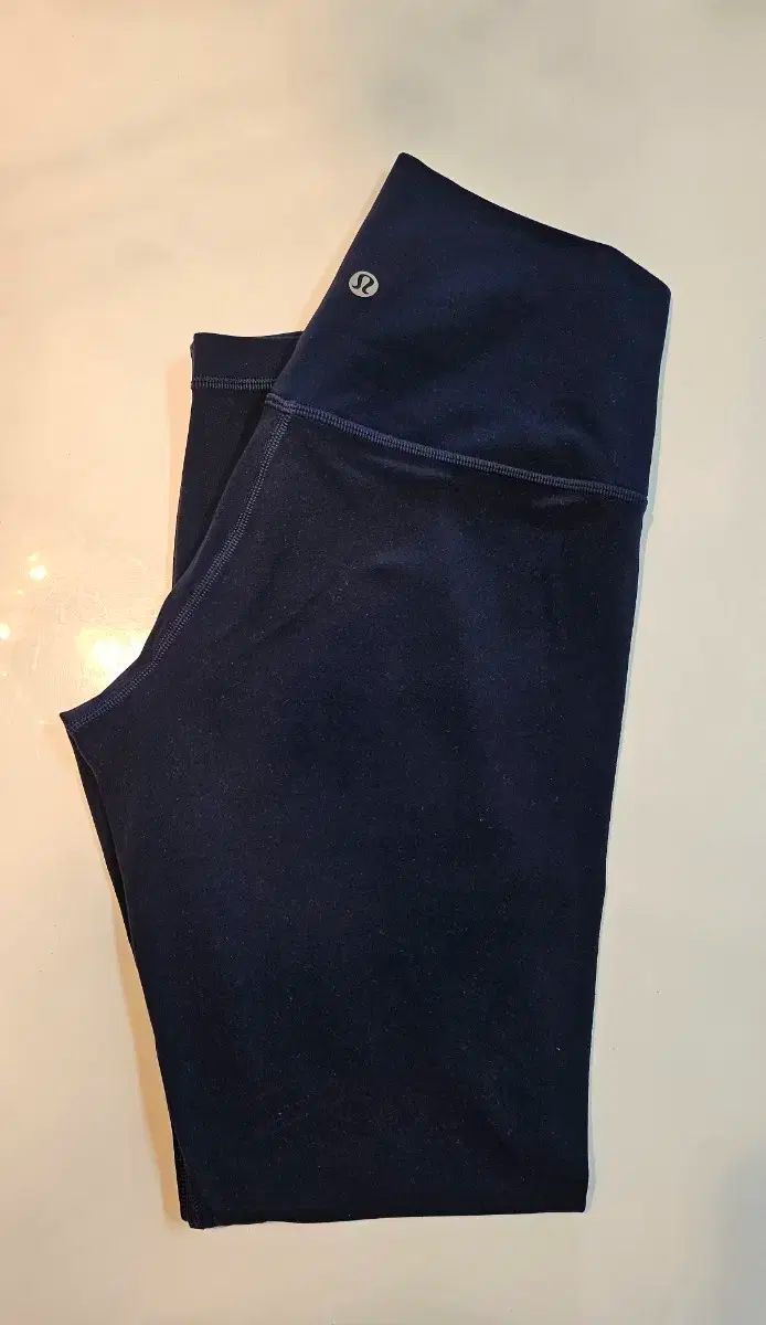 lululemon ルルレモン 位置合わせ ハイウエスト レギンス