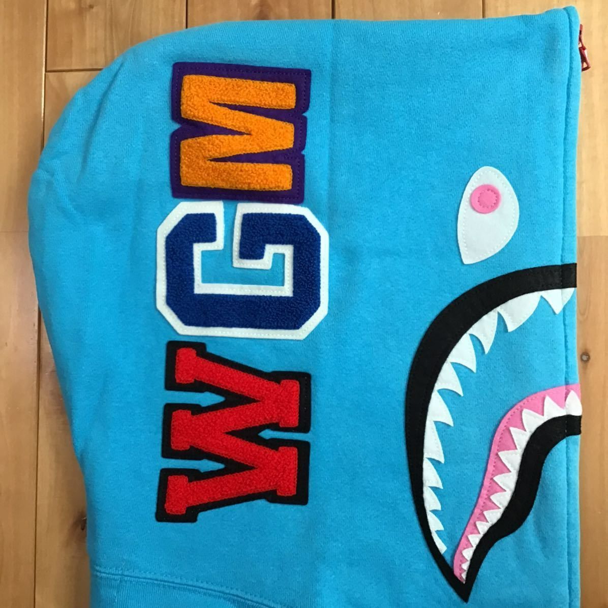 ☆XL☆ 2010年 ネオン シャーク パーカー NEON shark full zip hoodie 