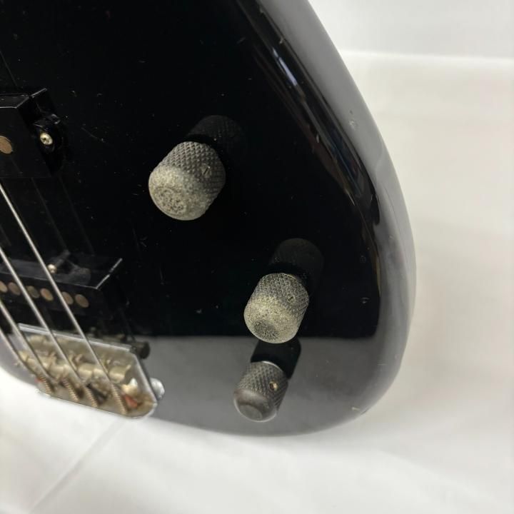 Squier by