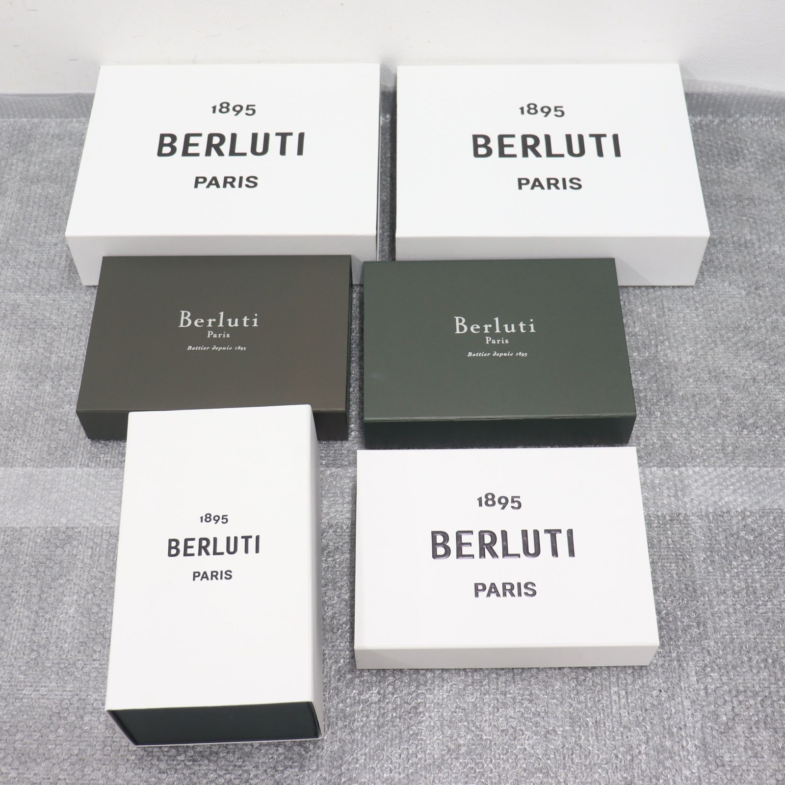IT0U7C4515DI BERLUTI ベルルッティ BOX 空き箱 ショッパー 純正