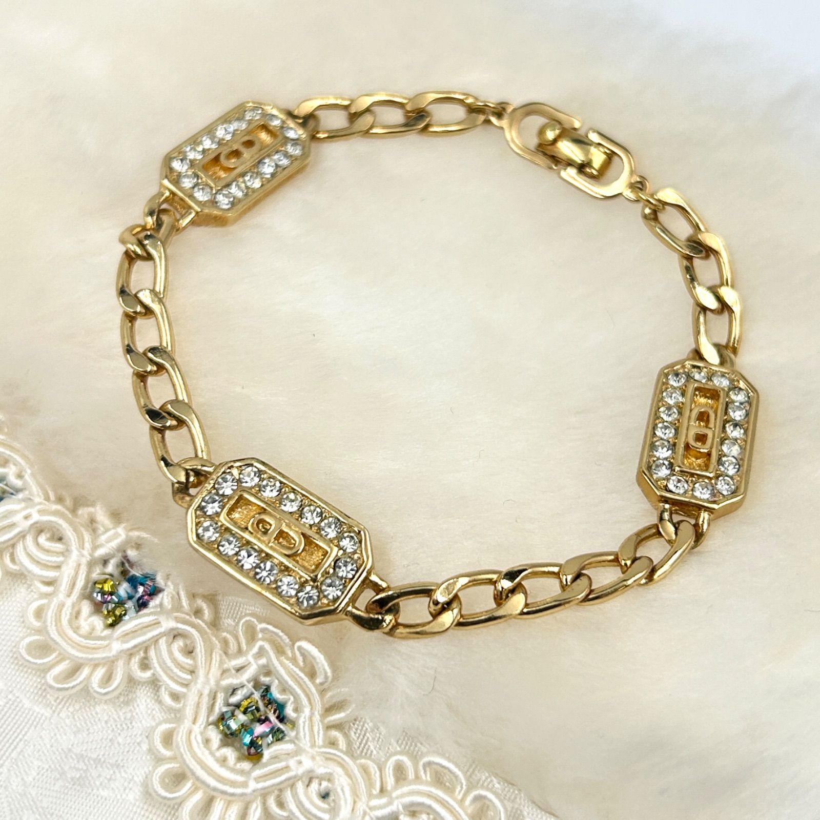 Dior クリスチャンディオール CDロゴ ストーン ゴールドカラー