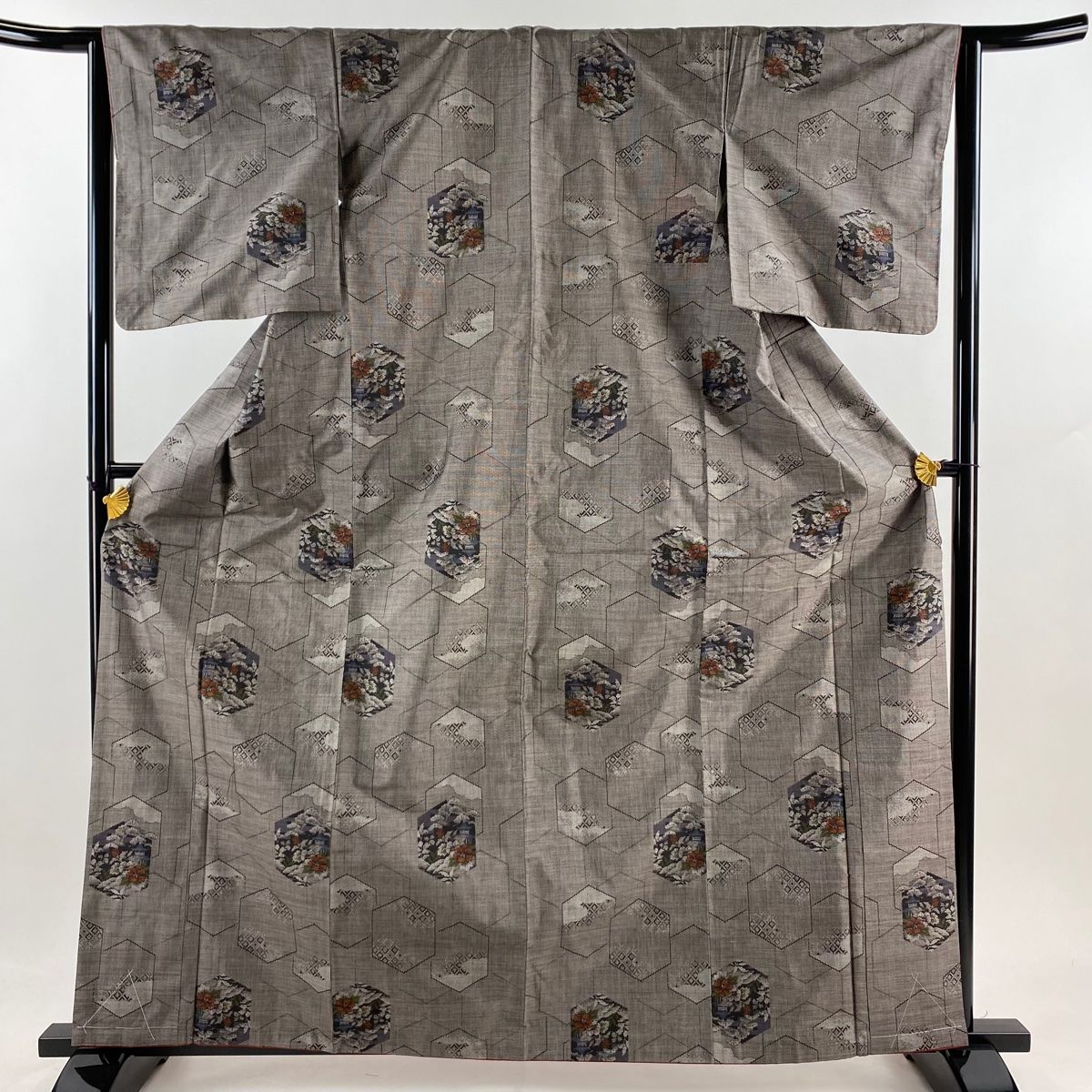 大島紬 身丈163.5cm 裄丈64cm M 袷 たかし織物 亀甲 草花 焦茶色 正絹