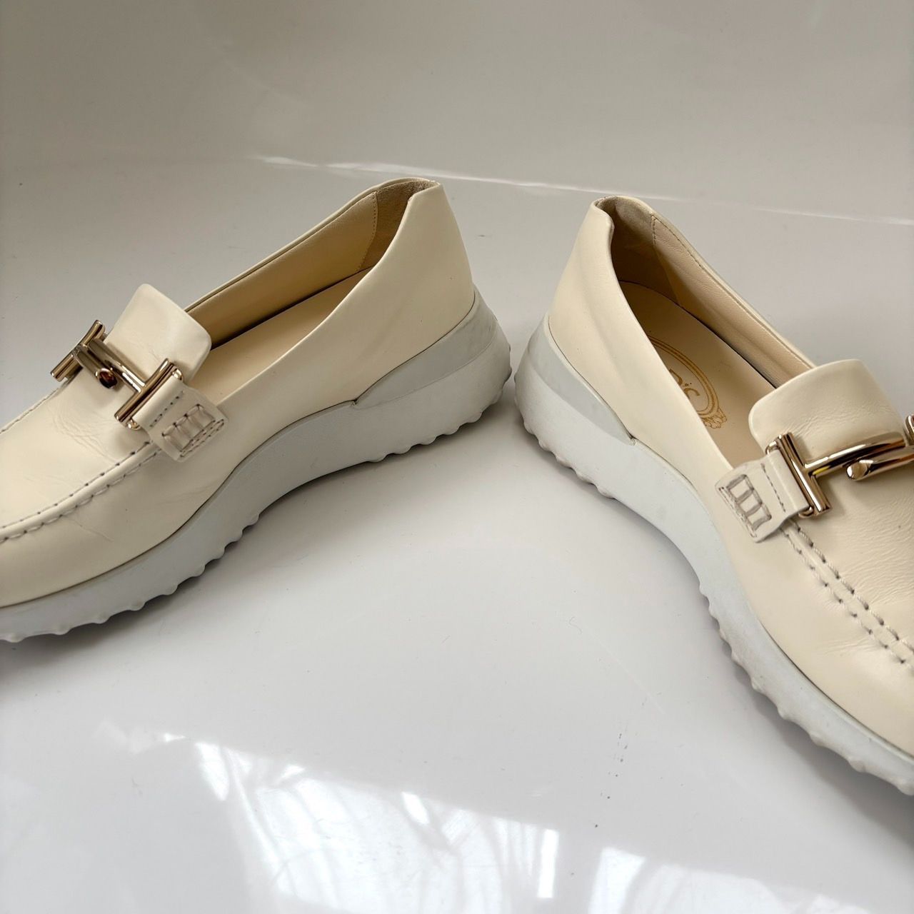 【新品未使用】TOD'S　トッズ　スニーカー　モカシン 良品◎ 箱 保存袋付き TOD'S HAPPY MOMENTS スリッポン モカシン