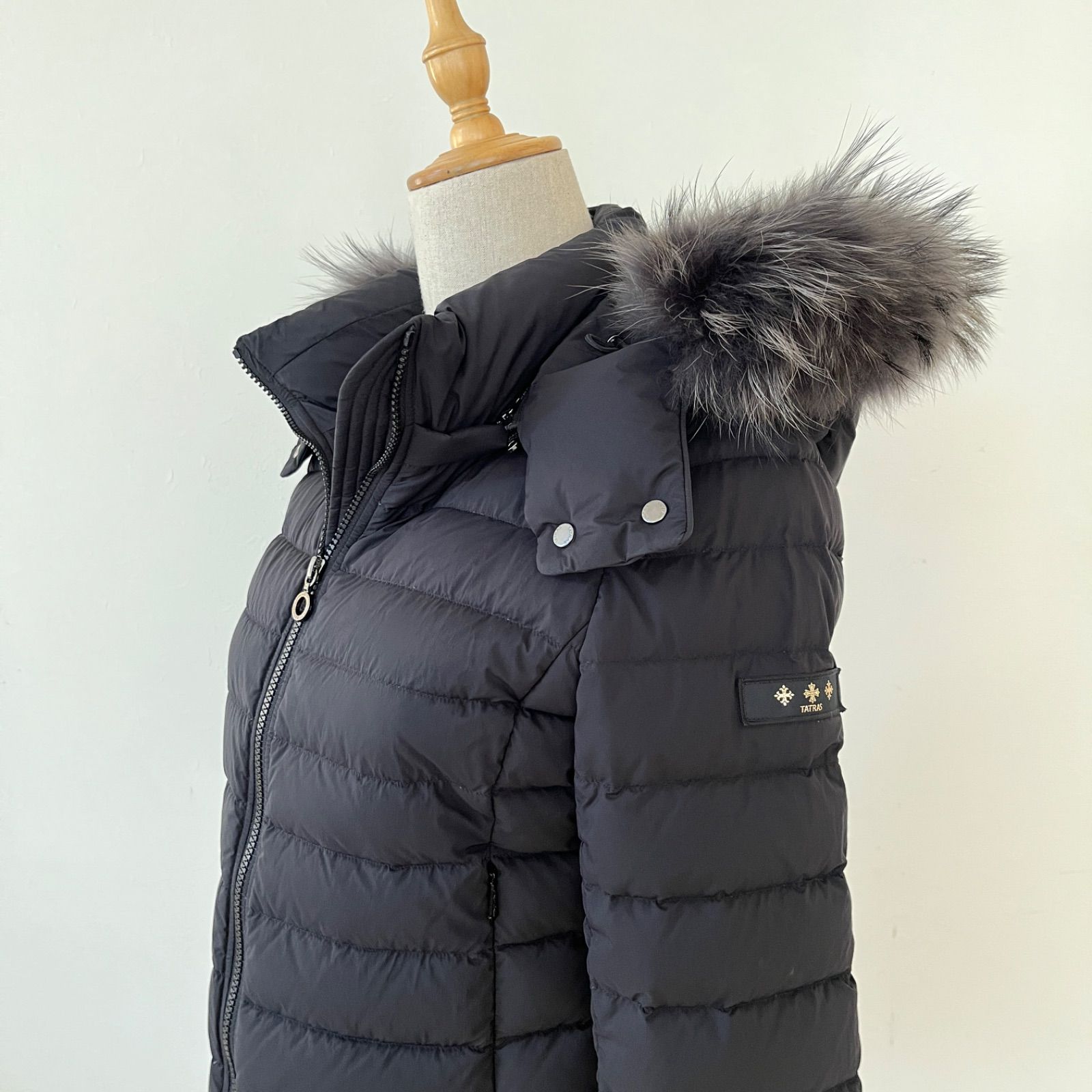 002】美品 22AW タトラス LTKE22A4164 VARENA ヴァレナ ファー・フード 