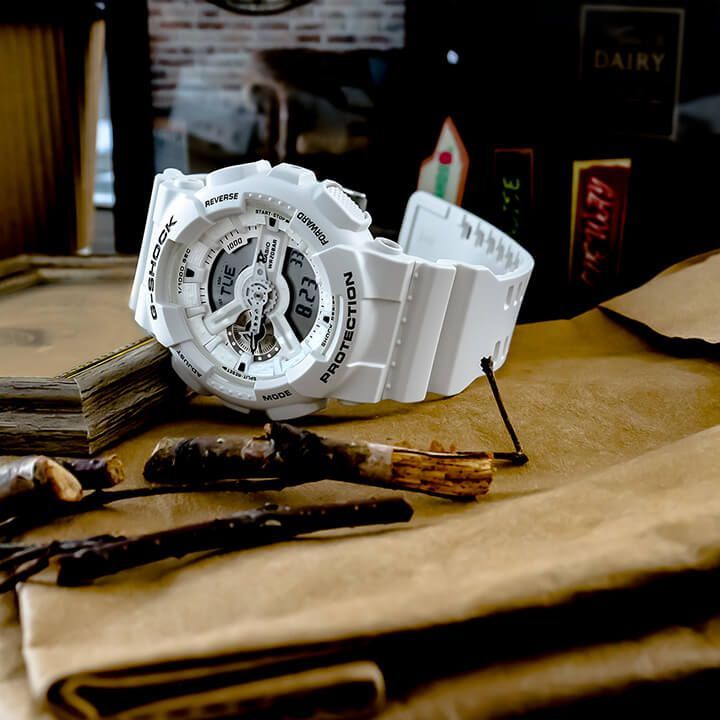 CASIO Gショック GA-110MW-7A 海外 腕時計 g-shock Marine White