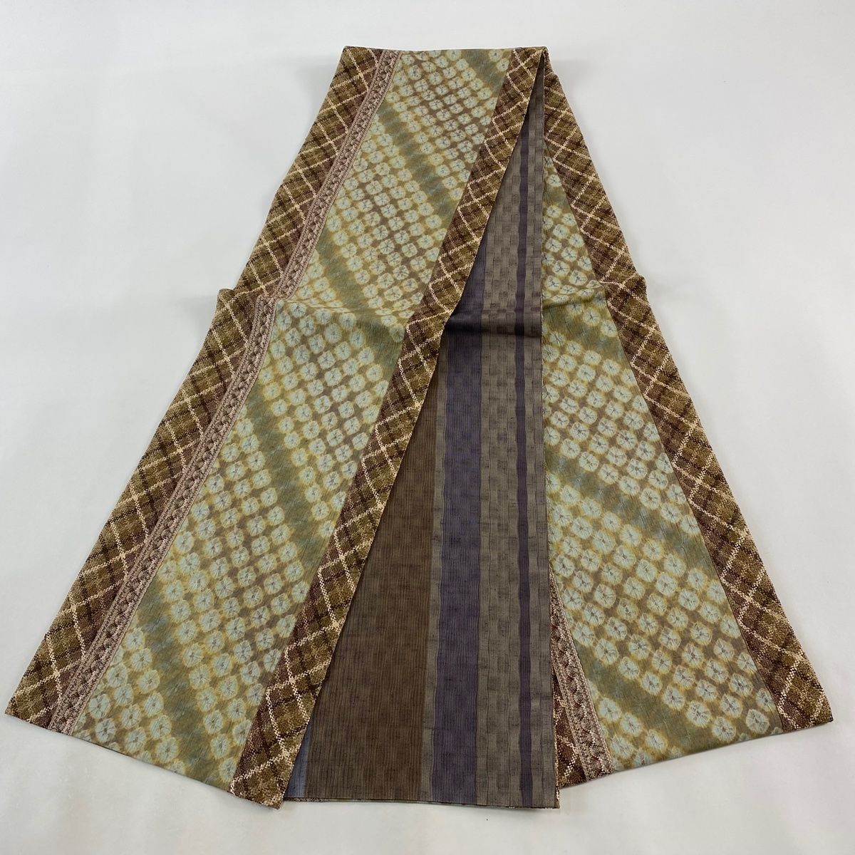 A21 新品　紬地　全通袋帯　美品 秀品 紬縞 幾何学 正絹 袋帯 美品 秀品 紬地 斜め格子 幾何学模様 刺繍 箔 茶緑色 全通