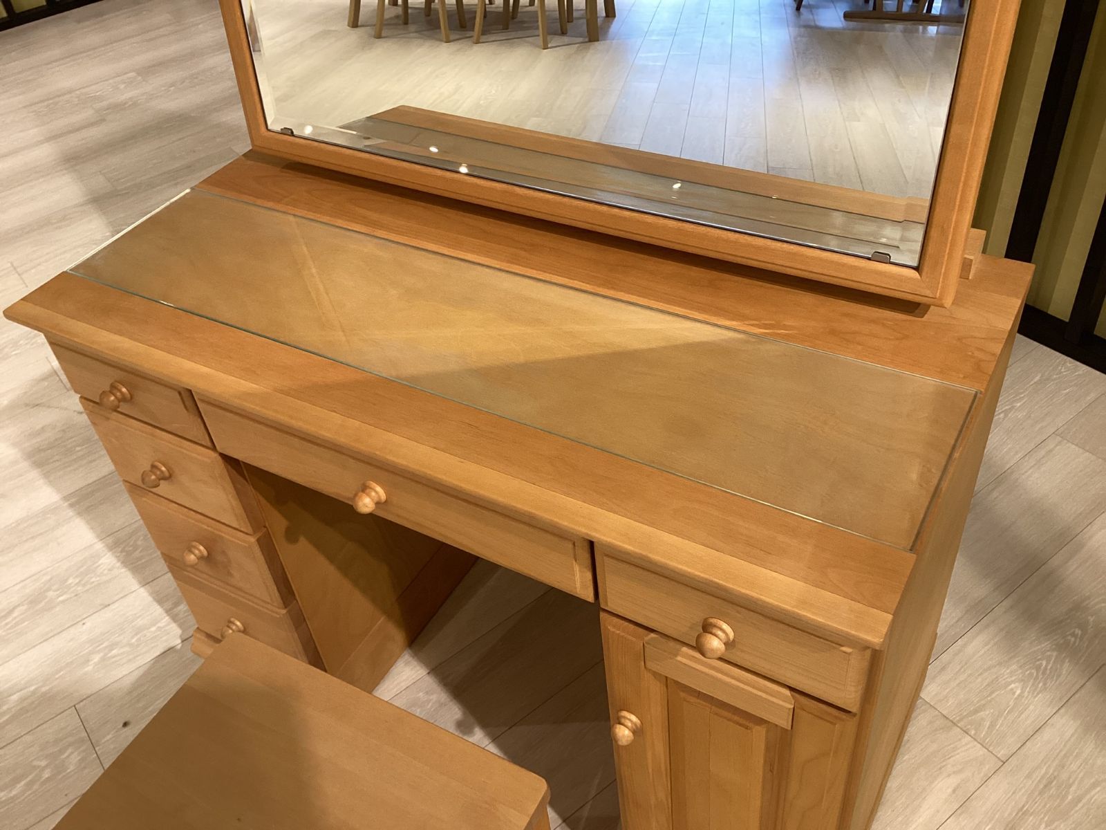 CHARDONNAY(シャルドネ) 自然素材の家具 ドレッサー アッサム 北海道産 