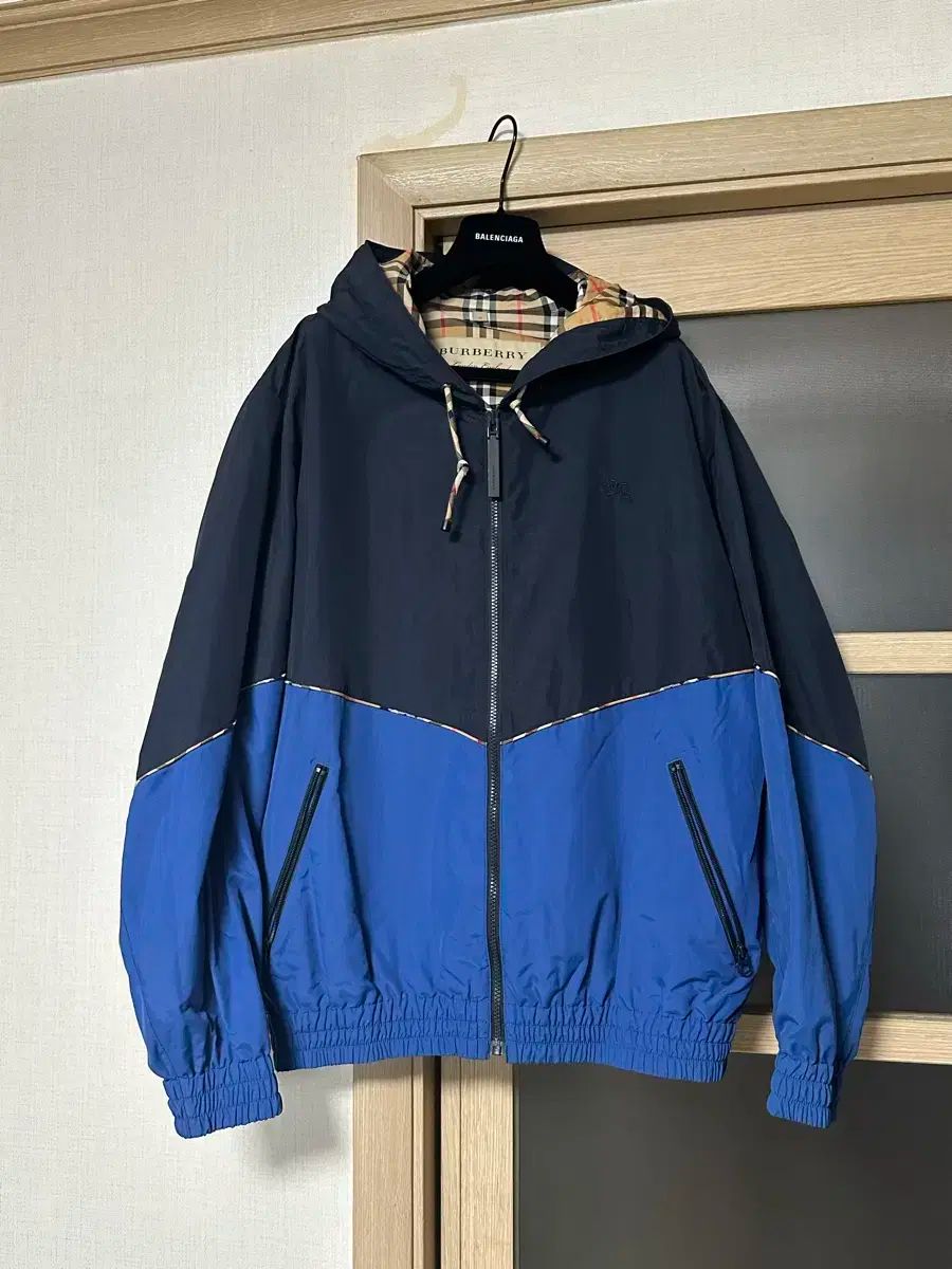 バーバリー ウィンドーブレーカー BURBERRY(バーバリー ) ウインド