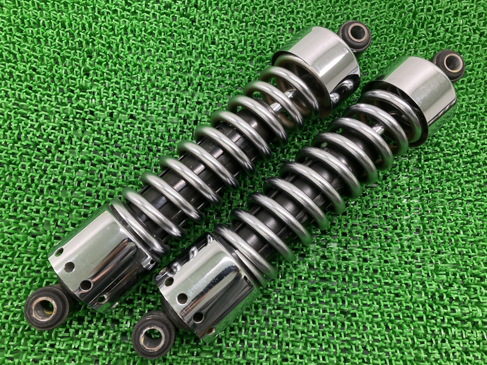 美品　ハーレーダビットソン　純正　リアサスペンション　セット　ツーリング Harley Davidson（ハーレー・ダビッドソン） XL1200X リア