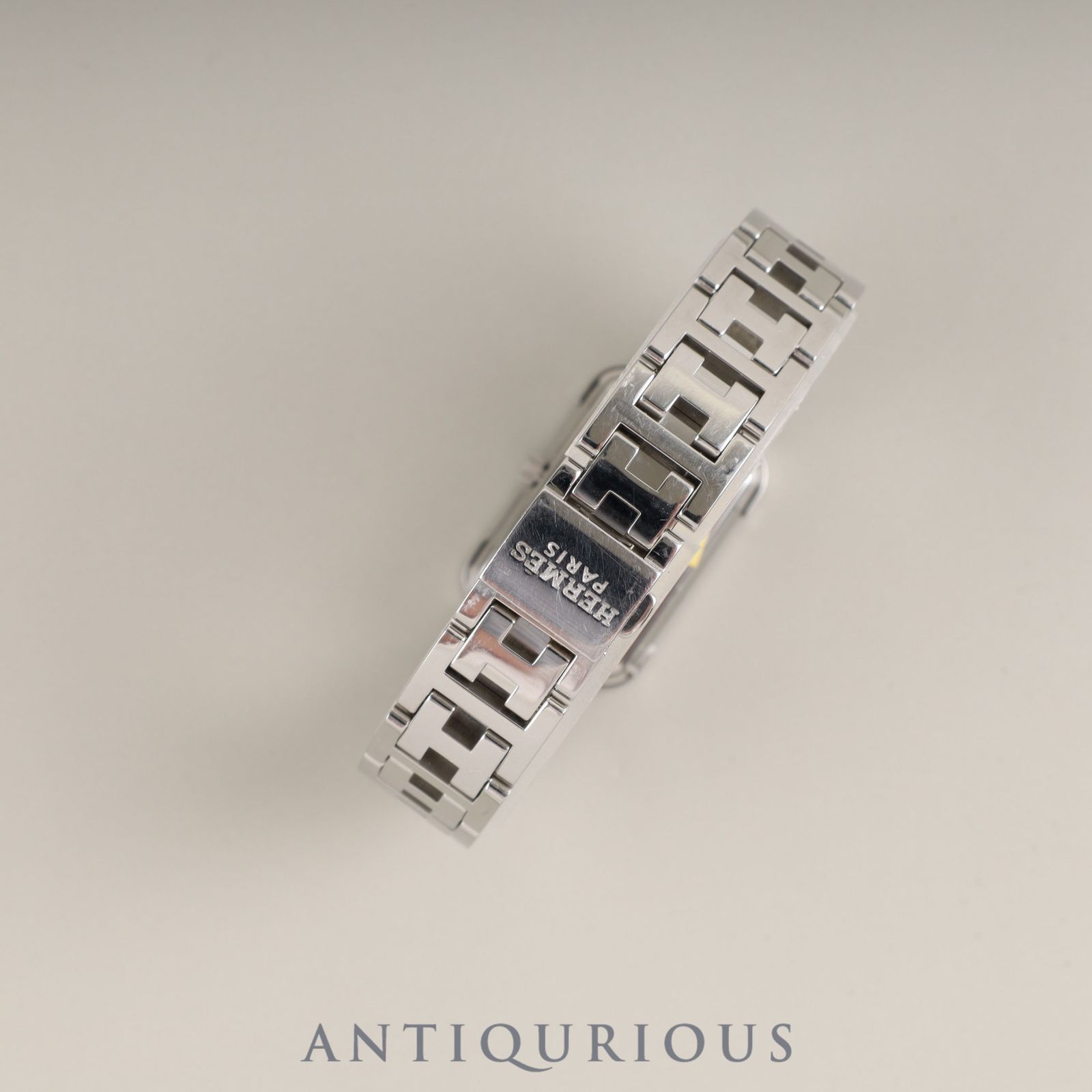 ピンクシェル文字盤