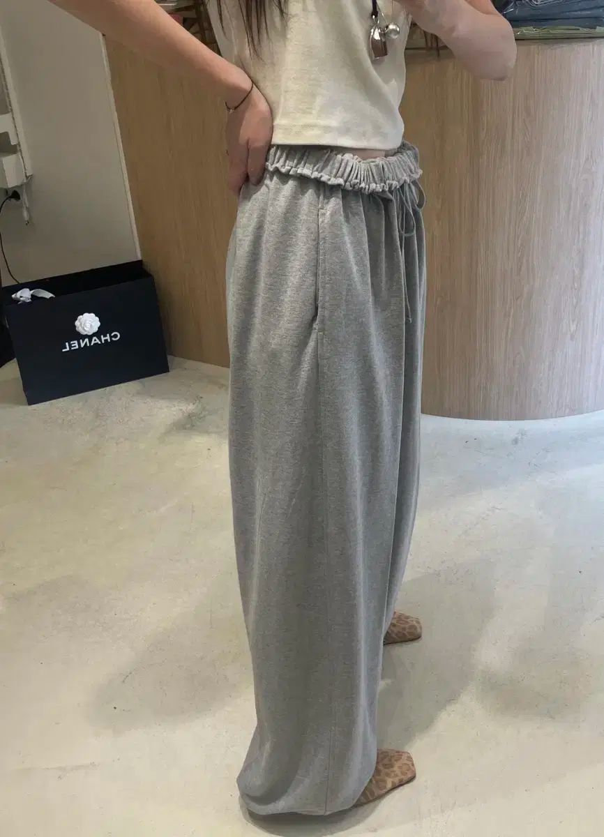 パンツ