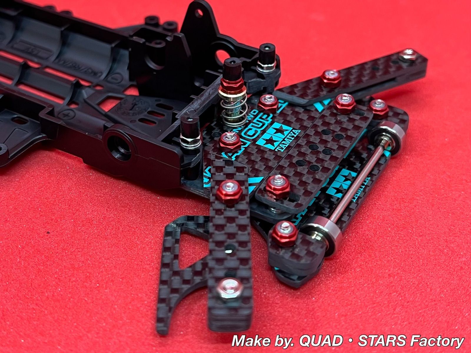 【ミニ四駆・VZ用】1軸リヤアンカー　2022／カーボン【19mmローラー対応】 ミニ四駆・VZシャーシ専用】1軸リヤアンカー＋ローラーアンダー