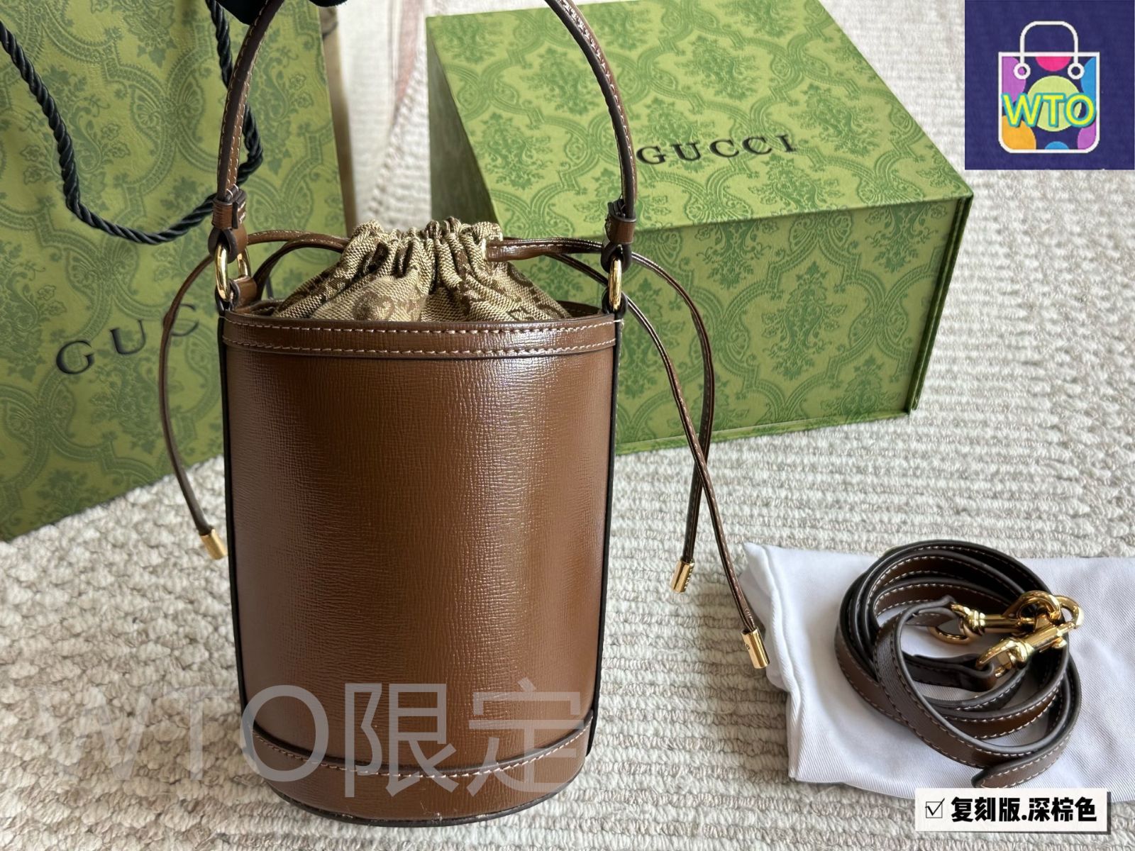 GUCCI 　定価47万円相当　廃盤品　箱付き　保存袋有り　入手困難！ GUCCI - GUCCI⭐︎箱・保存袋⭐︎未使用⭐︎スネーク蛇の通販 by