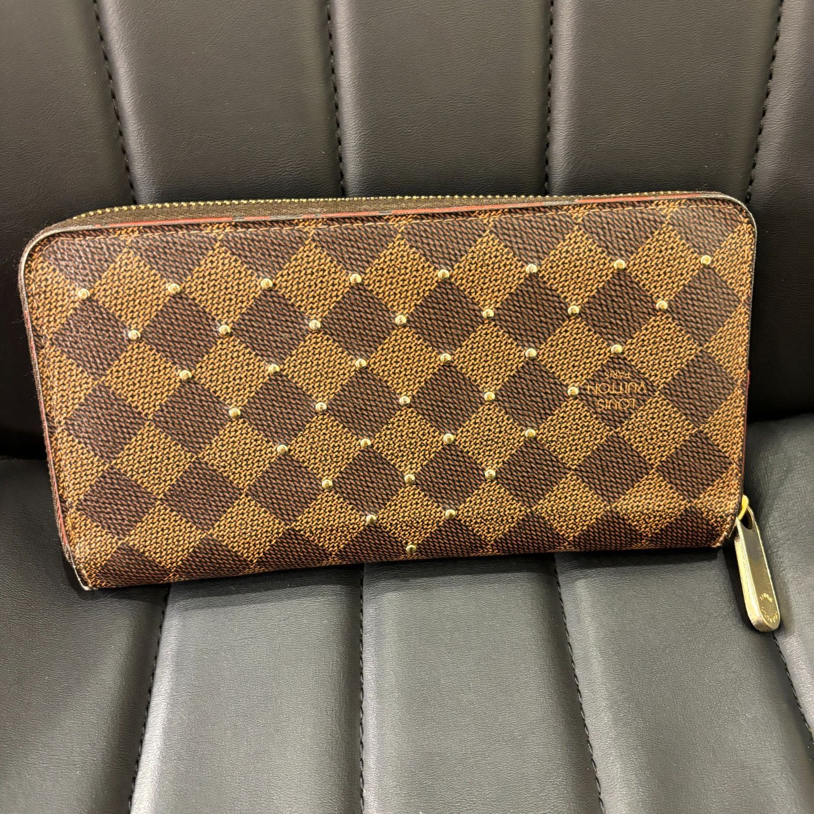 ルイ ヴィトン / LOUIS VUITTON ダミエ スタッズ ジッピー