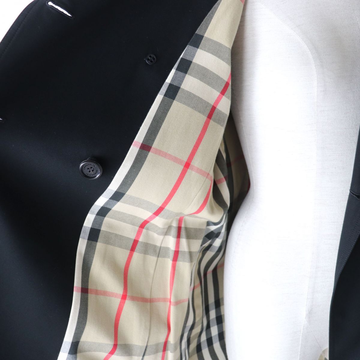 良品☆正規品 BURBERRY バーバリーケンジントン 裏地ノバ 良品☆正規品 BURBERRY バーバリーケンジントン 裏地ノバ