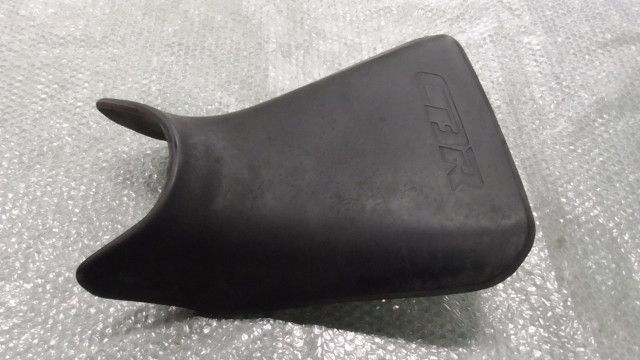 cbr250f MC14シート 張り替え作業+色が選べる) CBR250F (MC14) シート/カバー/生地