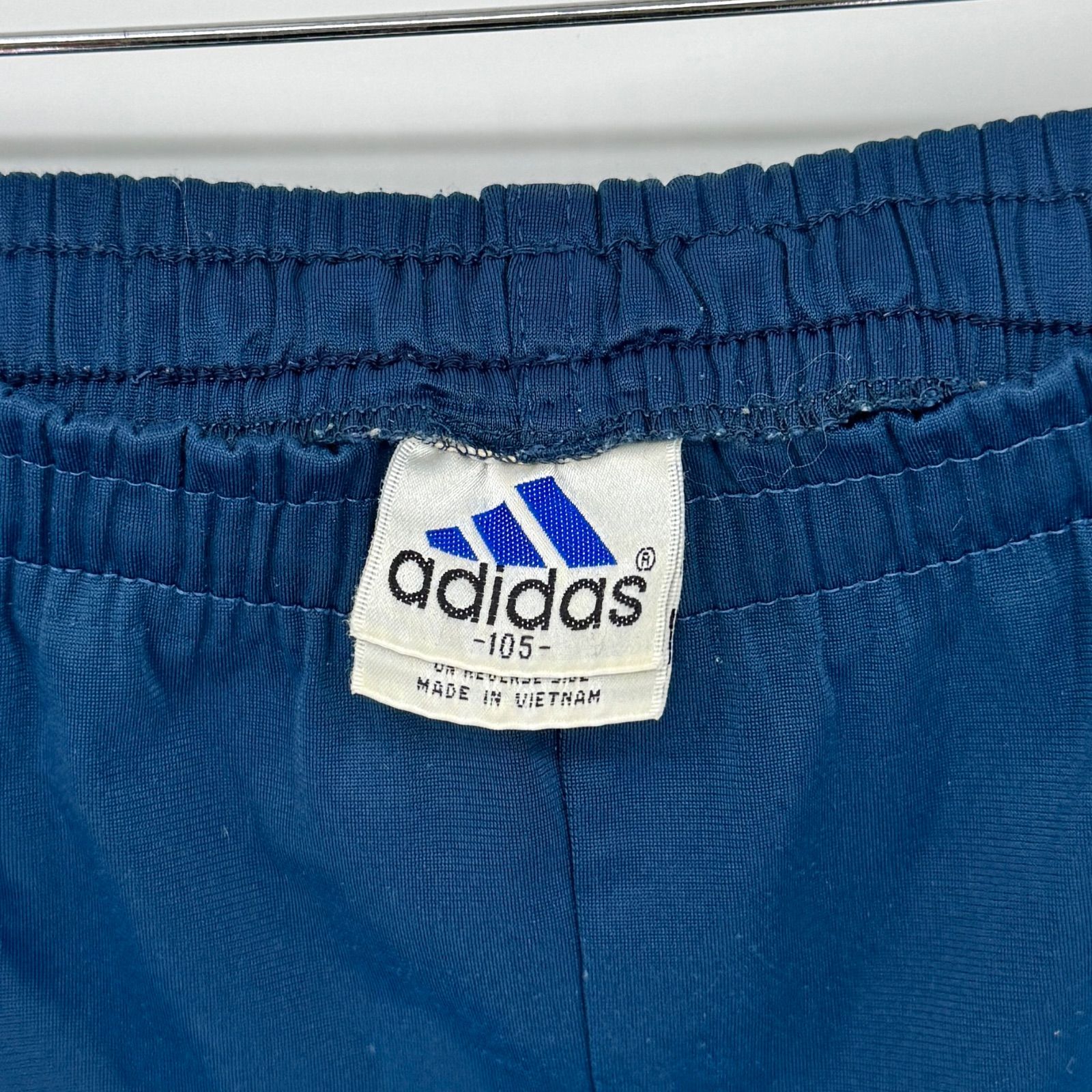 90'sビンテージ古着！タイランド製 adidas ジャージハーフパンツ ビッグ adidas - 古着 ビンテージ 90s 00s アディダス ジャージ ライン