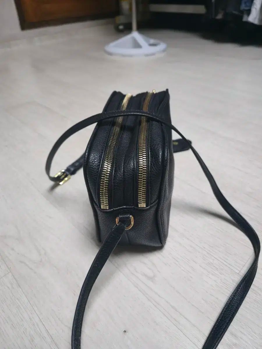 本物のトリーバーチ ダブルジッパーバッグ 版