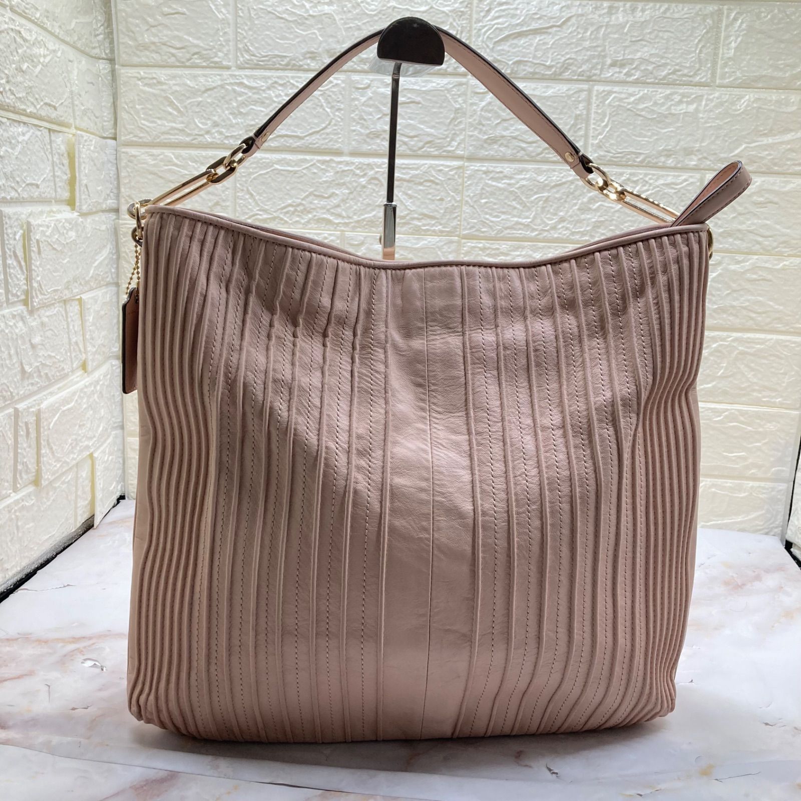 COACH ❣️コーチ 27881 マディソン ピンタック レザー 2WAY