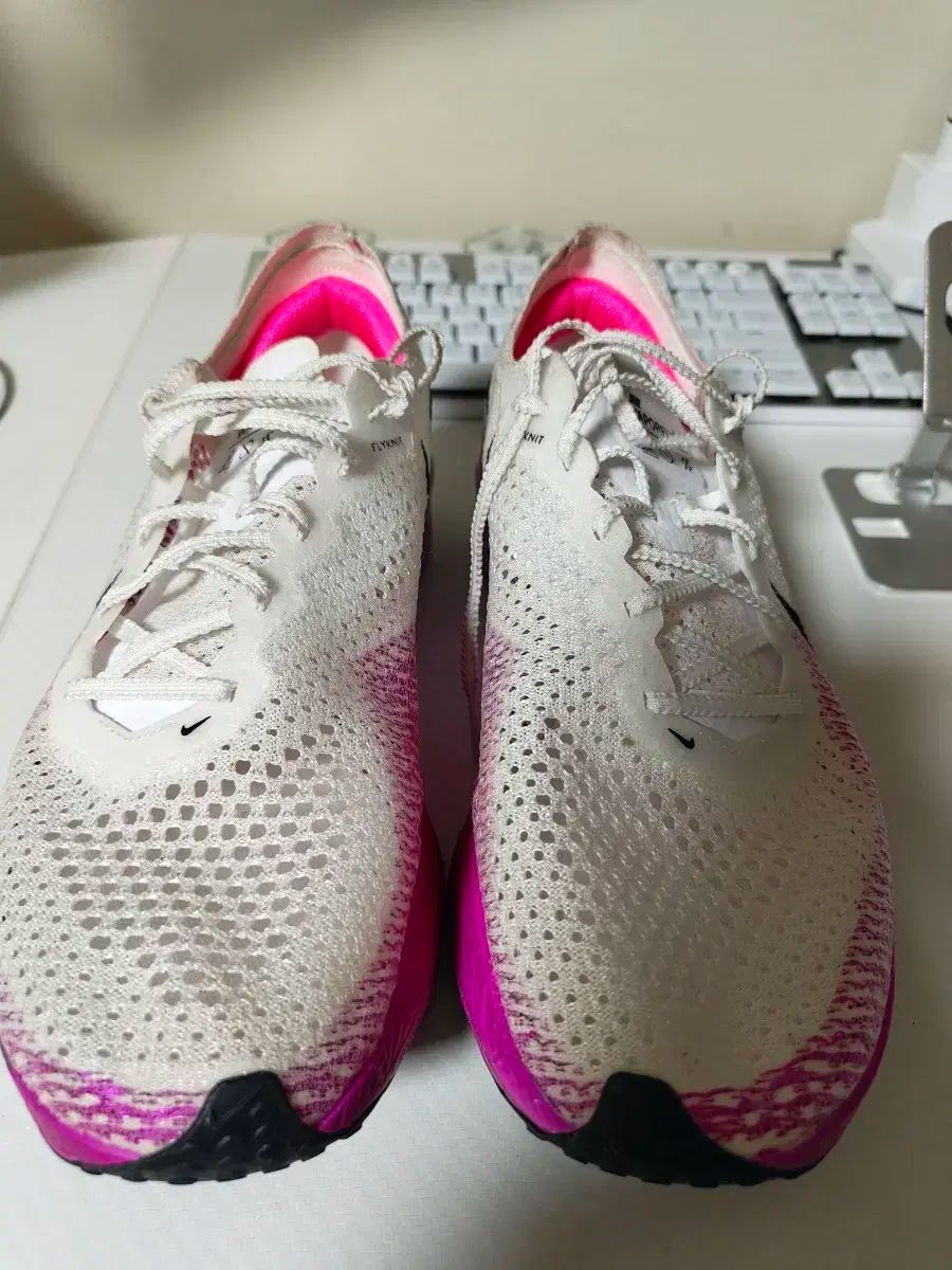 NIKE ナイキ ヴェイパーフライ 3 270