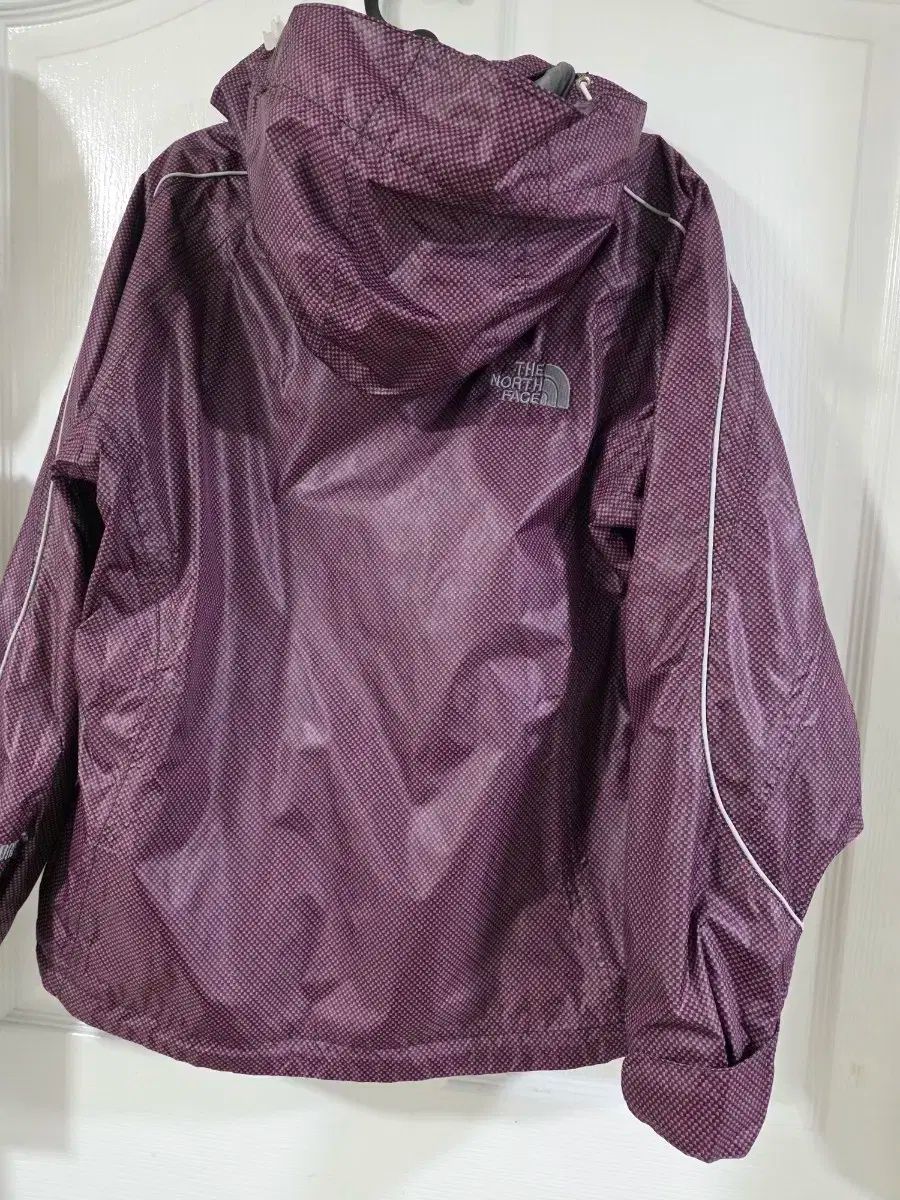 アウター バーガンディ