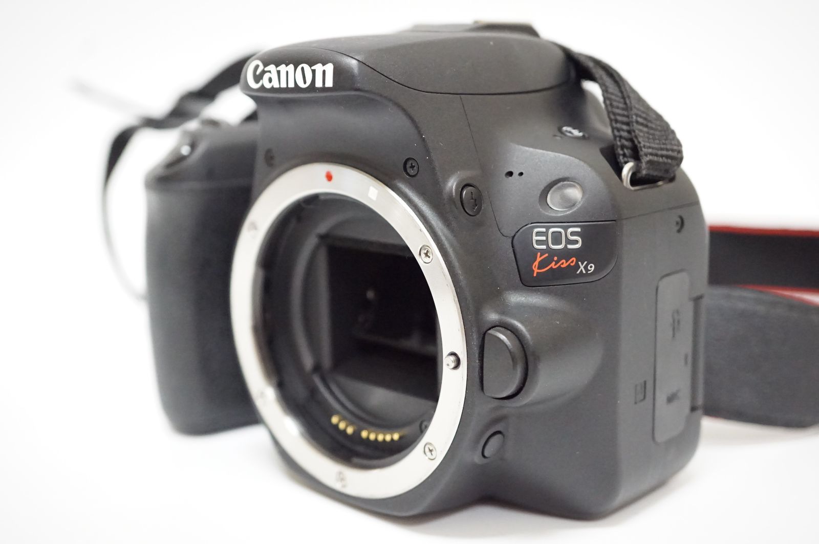 C101222-1)Canon EOS Kiss X9 ダブルズームレンズキット - メルカリ