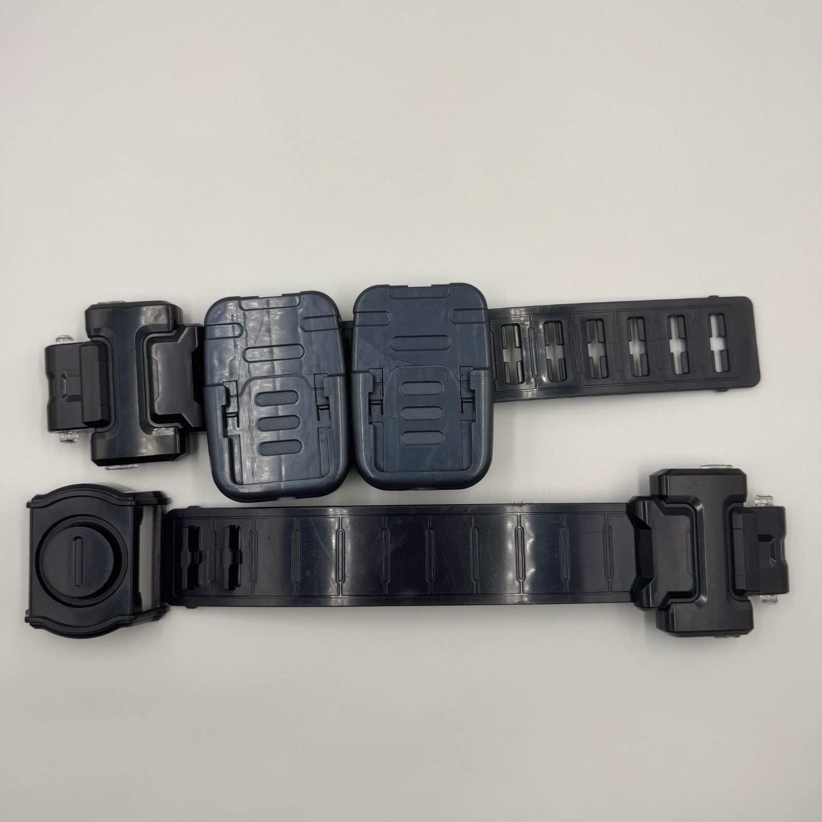 ●● 仮面ライダーリバイス 変身ベルト DXデモンズドライバー 抽選販売】仮面ライダーリバイス 変身ベルト DXデモンズ