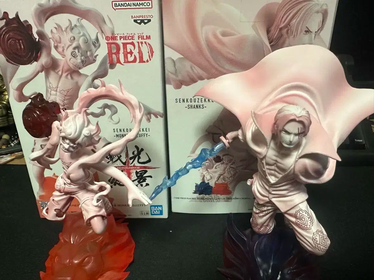 ONE PIECE(ワンピース) シャンクス モンキー ・ D ・ ルフィ(ルフィ) フィギュア まとめ売り 宅配価格