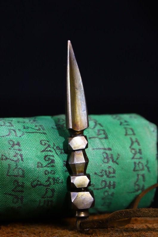 鉄製 手彫鋳鏨刻法器 杵掛件 手把件 宗教 器具 装飾