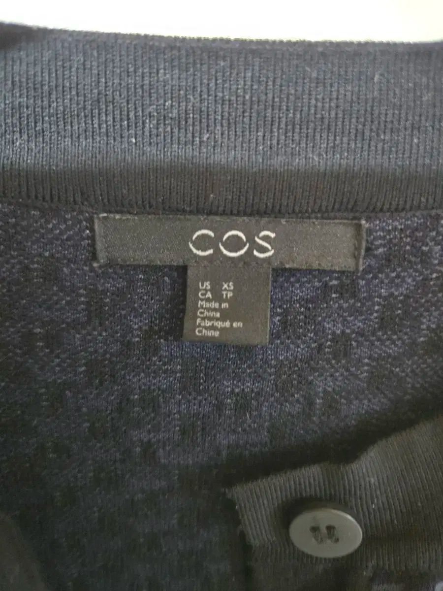 ボタン フロント