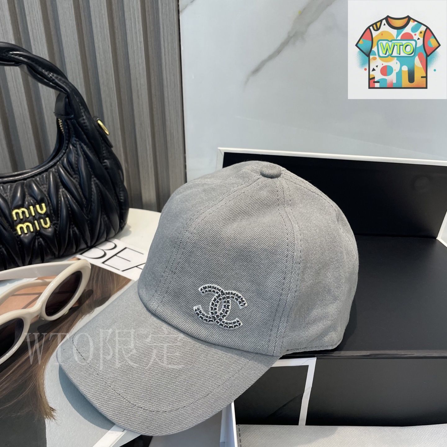 【超カワイイ！】CHANEL デニムキャップ Cap - Denim, charcoal — Fashion | CHANEL