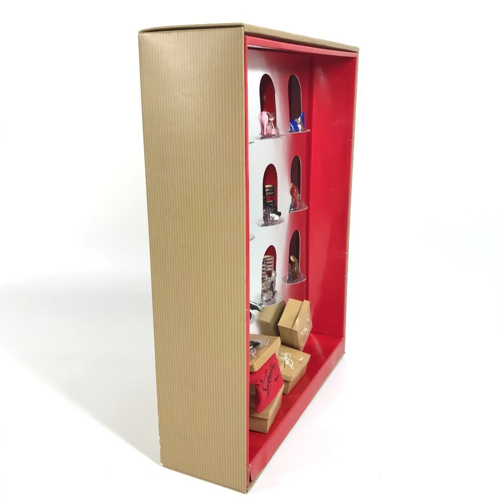 Christian Louboutin - クリスチャンルブタン Christian Louboutin シューズコレクション バービー Barbie コラボ ハイヒール 靴 インテリア 置物 オブジェ プラスチック マルチカラー 美品 Christian Louboutin Barbie シューズコレクション - メルカリ