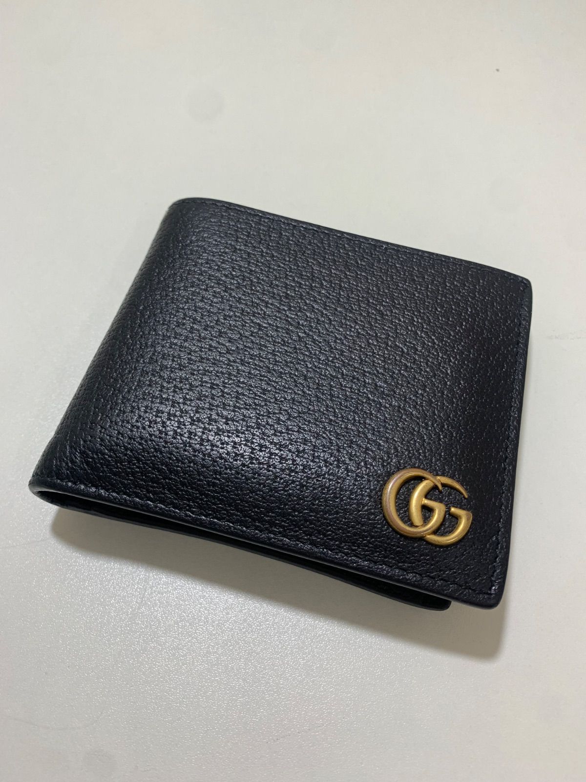 j1549 GUCCI