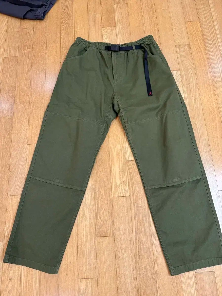 グラミチ マウンテン パンツ 2xl オリーブ