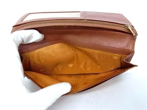 MCM エムシーエム モノグラム ヴィセトス柄 レザー 二つ折り 長 MCM エムシーエム モノグラム ヴィセトス柄 レザー 二つ折り 長