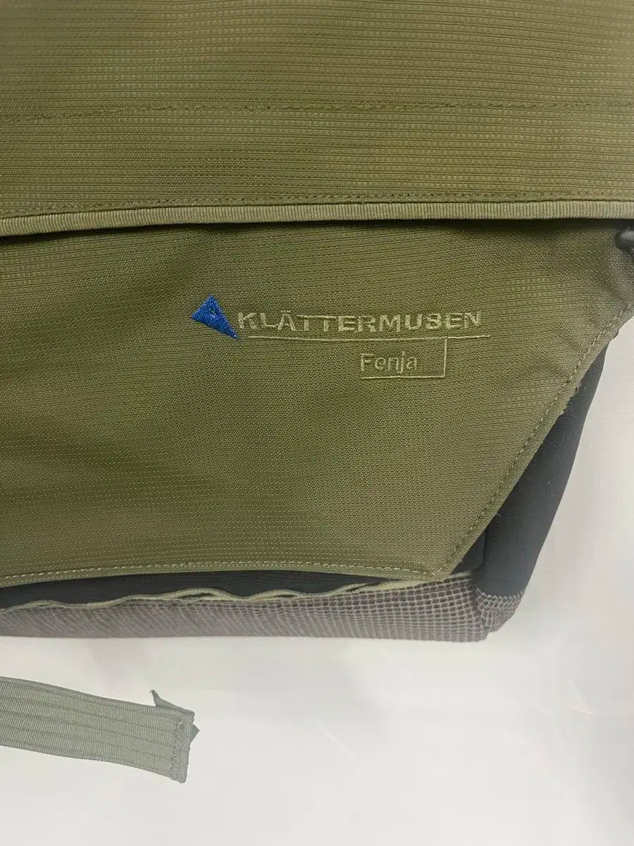 クレッタルムーセン Klatter musen クロスバック バッグ