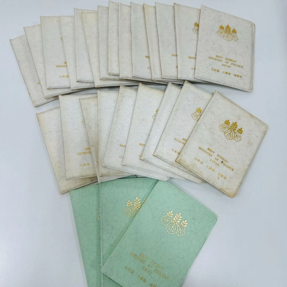 A【コレクション】ミントセット 貨幣セット 昭和50年 昭和58年 1975