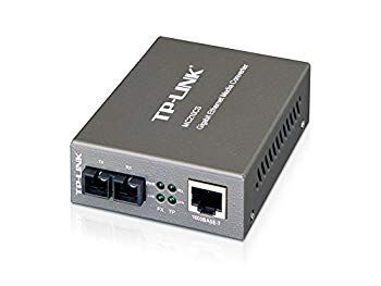 【中古】【非常に良い】TP-Link 光回線 メディアコンバーター 15km シングルモード RJ-45 1000Mbps 5年保証 MC210CS 6g7v4d0