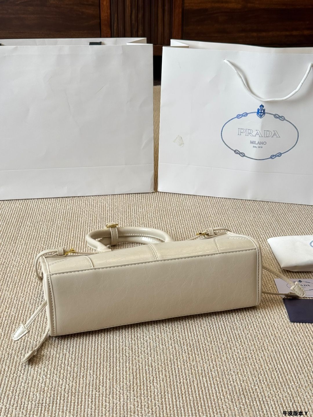 プラダ PRADA ビンテージ ヴィンテージ ハンドバッグ 今日特価】Vintage Prada ヴィンテージ プラダ ハンドバッグ（32