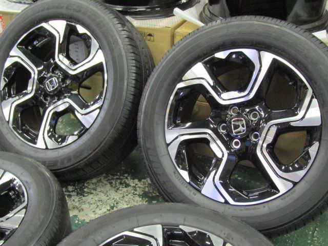 【冬の準備に】ホンダ　RW系　CR-VハイブリッドEX　マスターピース純正タイヤの銘柄