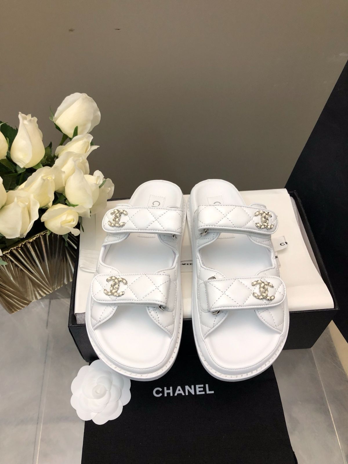 CHANEL シャネル サンダル 菱格スリッパ