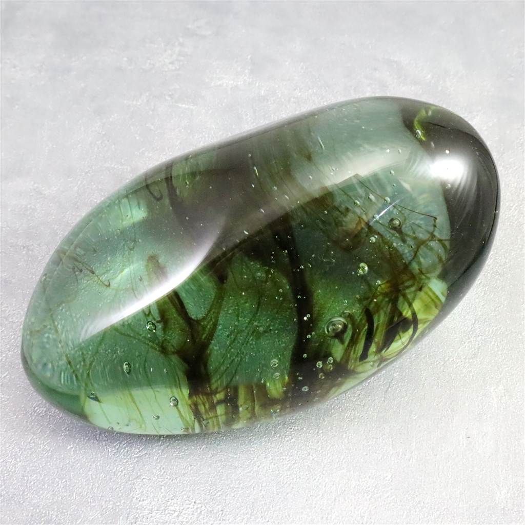 インドネシア産アンダラクリスタル