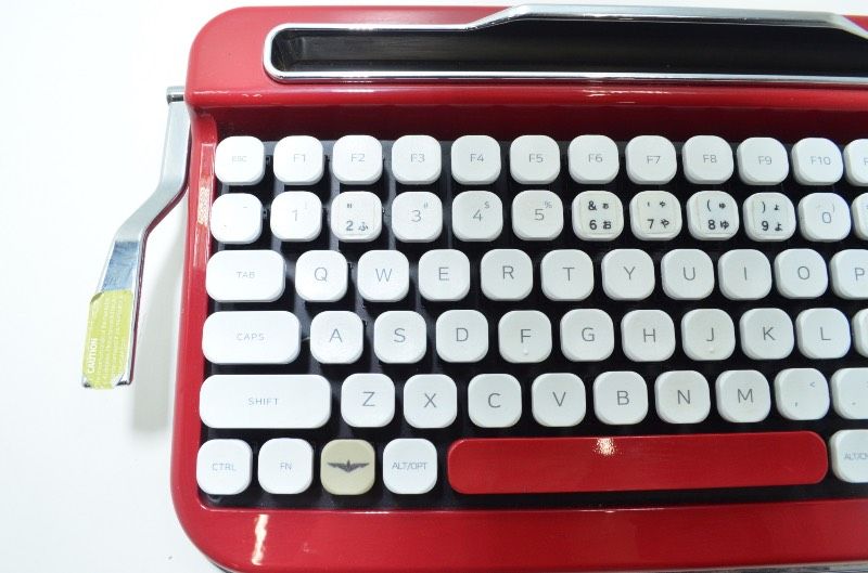 送料無料】 エレトロン ELRETRON PENNA ワイヤレス キーボード レトロ