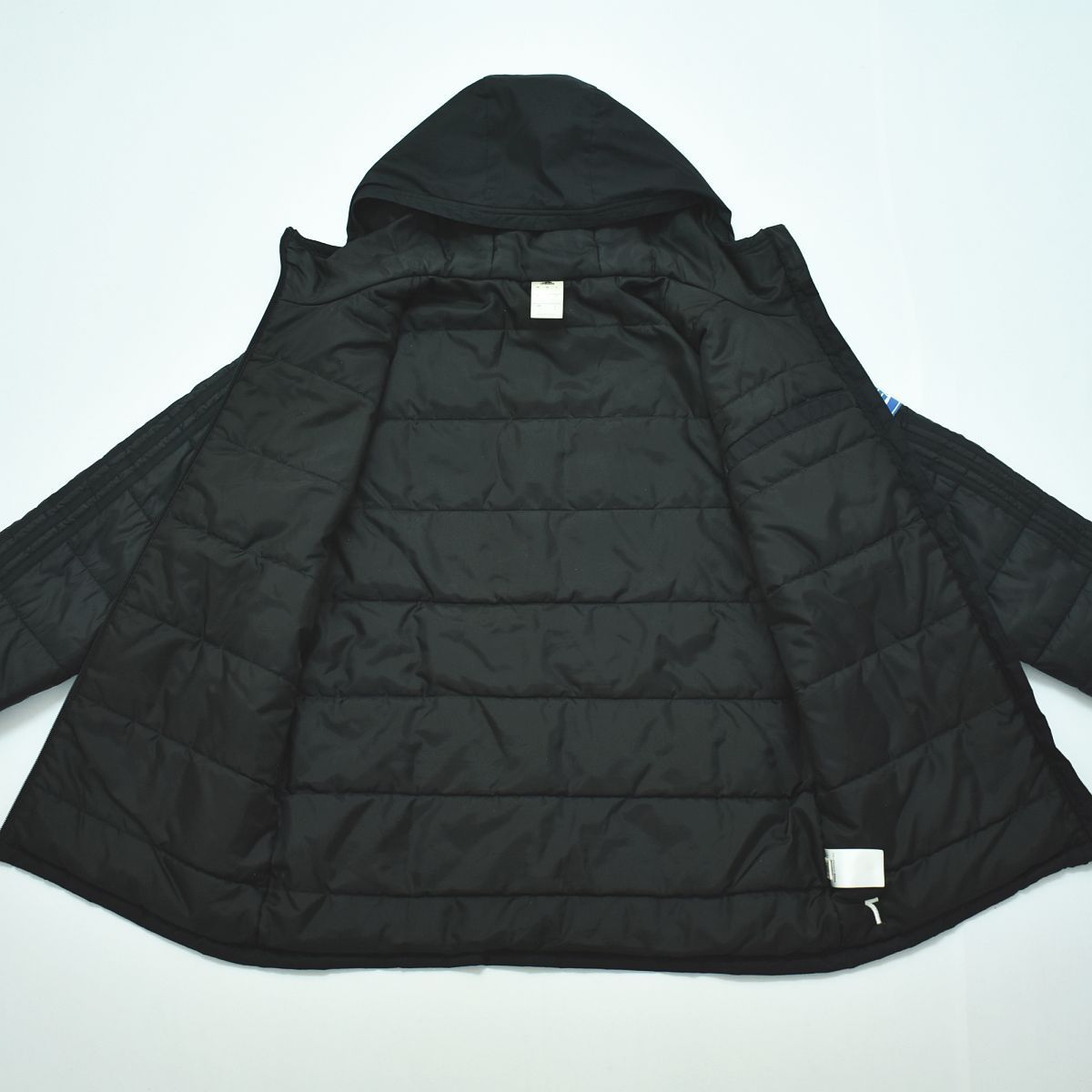 ベガルタ仙台 支給品 ブレーカー M 別注 美品 支給品 アディダス adidas 2017 ベガルタ仙台 トレーニング ジャケット リップストップ キルティング 中綿 L ブラック サッカー  フットボール ウェア Jリーグ メンズ